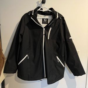 Warmer black and white rain jacket